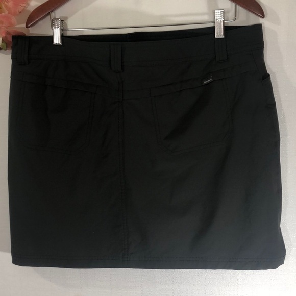 𝅺eddie Bauer skort, charcoal gray, size 14 - Picture 2 of 9